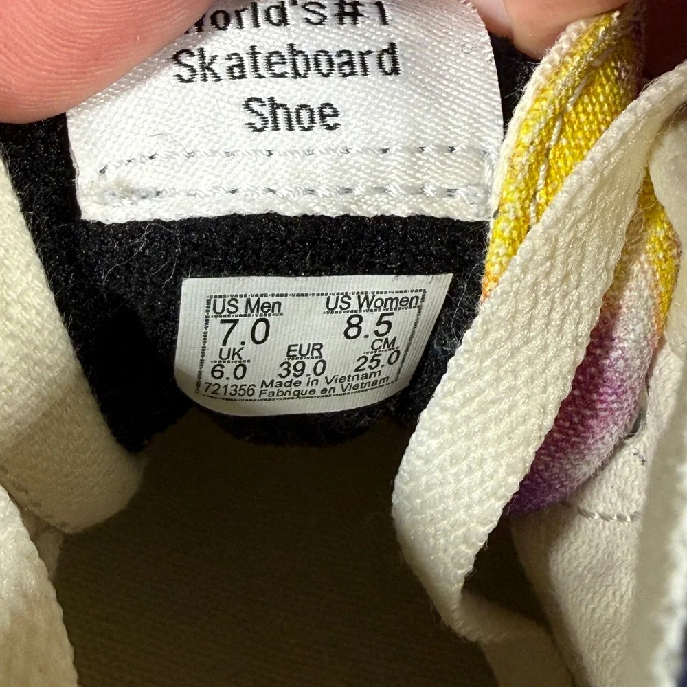 Vans Sk8-Hi Tie Dye High Top Sneakers M 7 W 8.5 Multicolor Retro 90s Boho Hippie